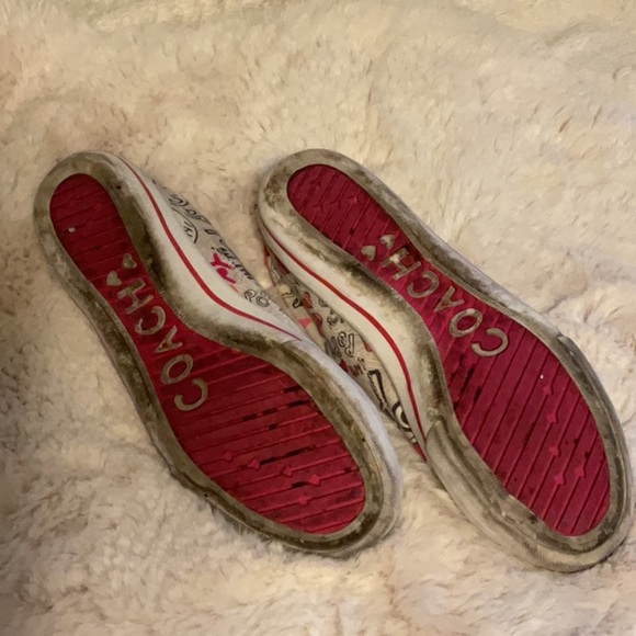 COACH Bev A1573 Pink Poppy Heart Graffiti Slip on Nostalgic Kidcore Sneakers 8.5 - Picture 5 of 10